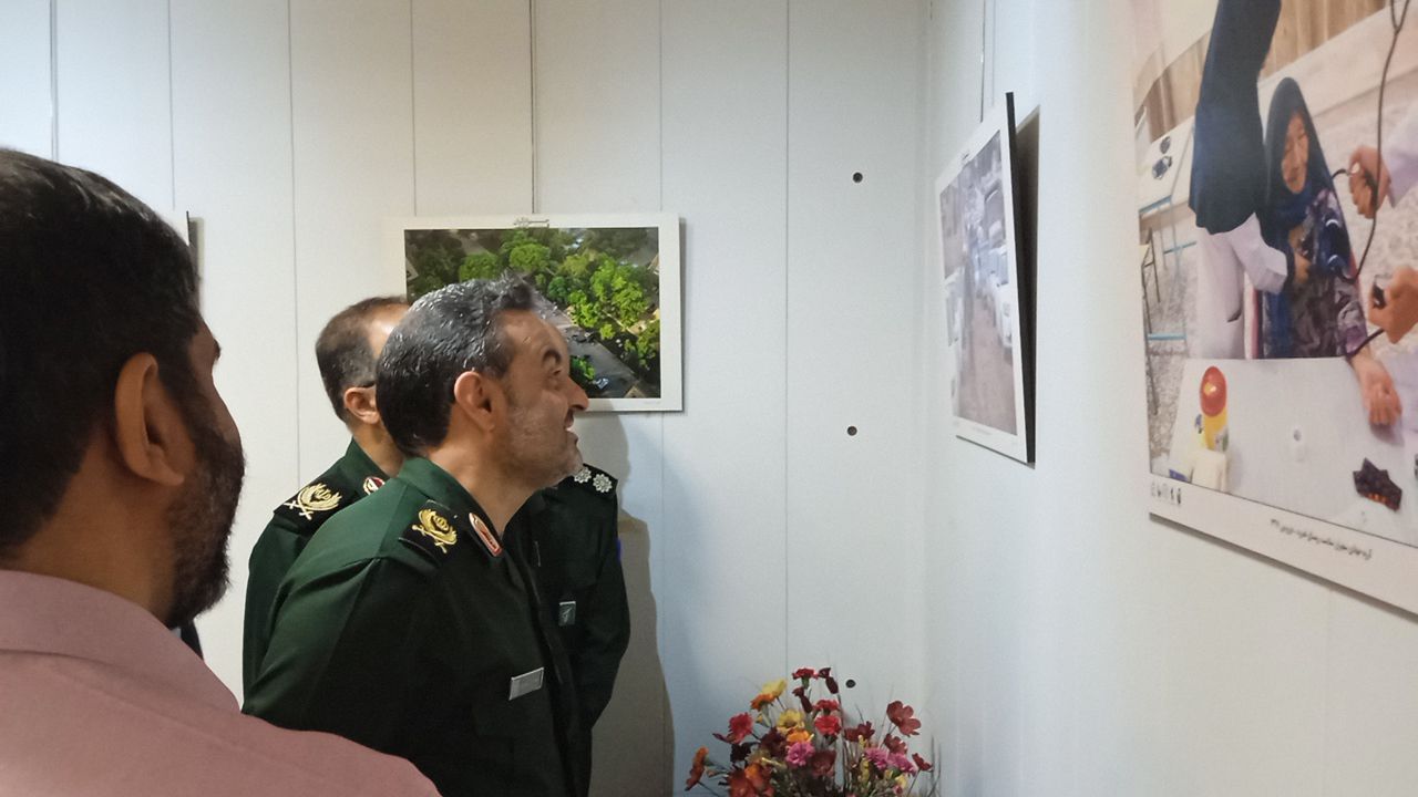 افتتاح نمایشگاه عکس جهادگران فاطمی در قم