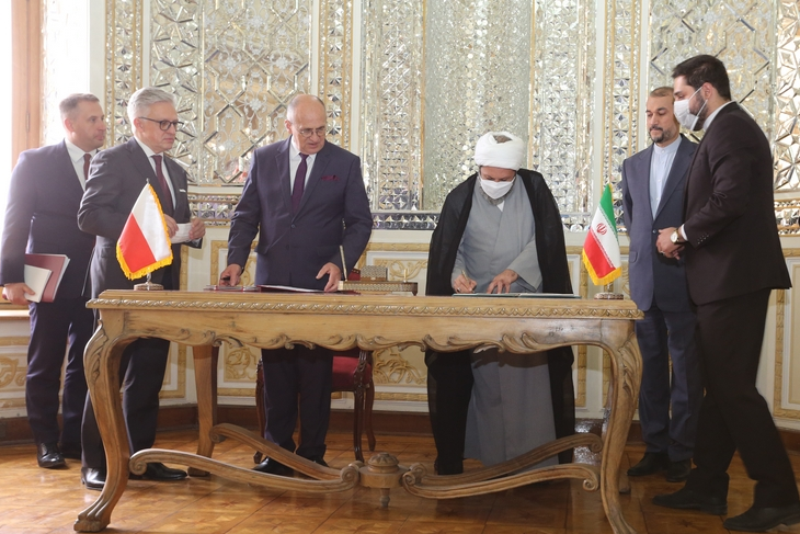 ایران و لهستان موافقتنامه فرهنگی امضا کردند