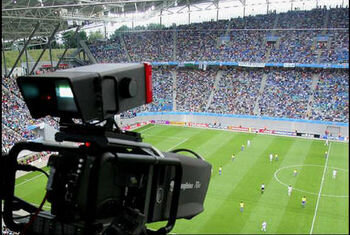 پخش زنده پنج دیدار فوتبال از تلویزیون