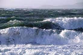 تداوم باد‌های نسبتا شدید در مناطق دریایی هرمزگان
