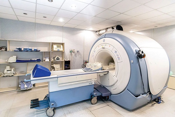 رفع نقص فنی دستگاه CT اسکن بیمارستان رامهرمز