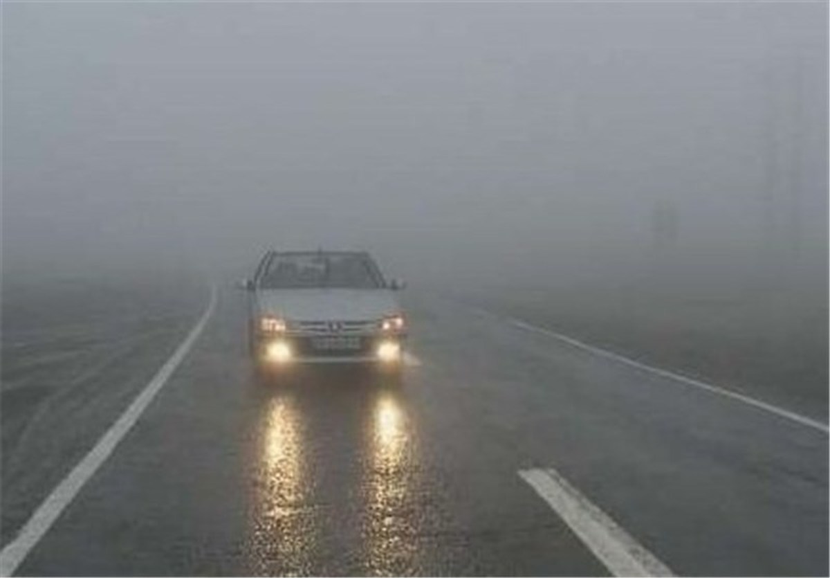 مه آلودگی و کاهش دید در جاده‌های کوهستانی خراسان رضوی