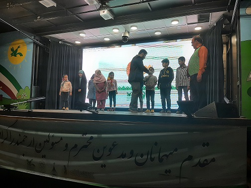 اجرای برنامه تئاتر سیار ویژه شب‌های ماه مبارک رمضان در مشهد