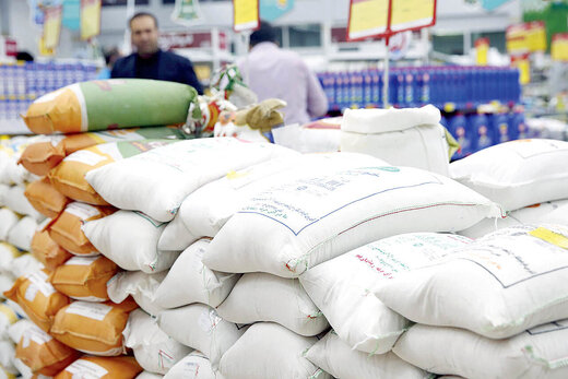 توزیع ۹۶ هزار و ۵۴۰ کیلوگرم برنج و دو هزار و ۱۰۰ کیلوگرم شکر احتکاری در شبکه توزیع