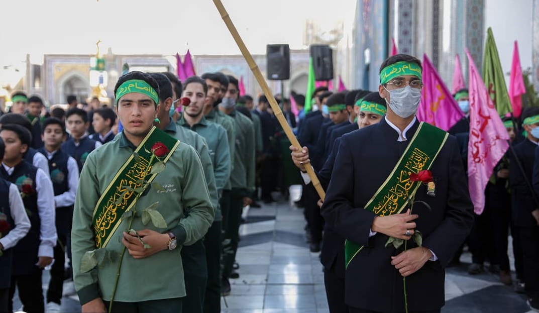 گردهمایی خادمیاران نوجوان در حرم مطهر رضوی