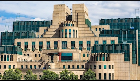 پارلمان انگلیس به دنبال اعطای مصونیت به جاسوسان