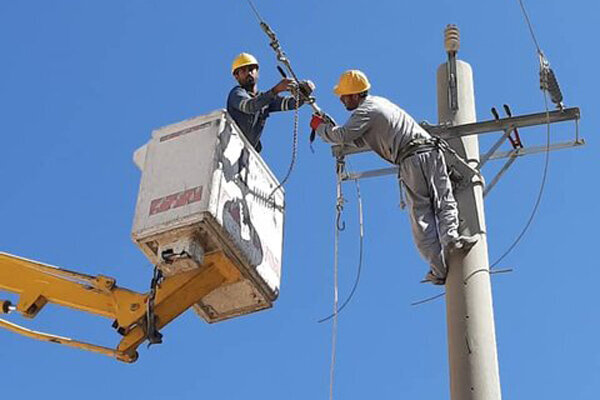 اصلاح و بهسازی شبکه برق ۶۸ روستای دیواندره