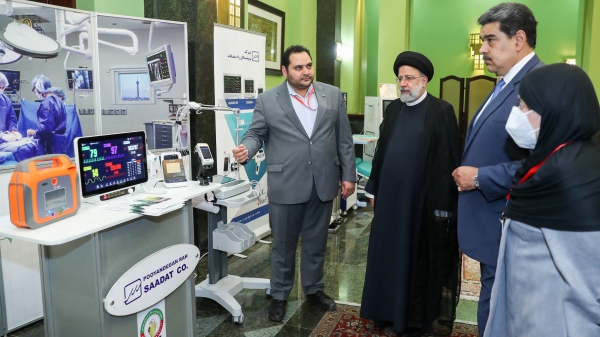 بازدید رئیسی و مادورو از نمایشگاه دستاوردهای دانش‌بنیان شرکت‌های ایرانی