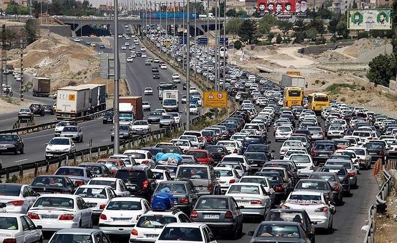ترافیک نیمه سنگین در آزادراه کرج-تهران؛ ۲۲ خرداد