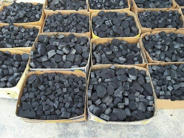 کشف پانزده تن زغال بلوط قاچاق در خمینی شهر