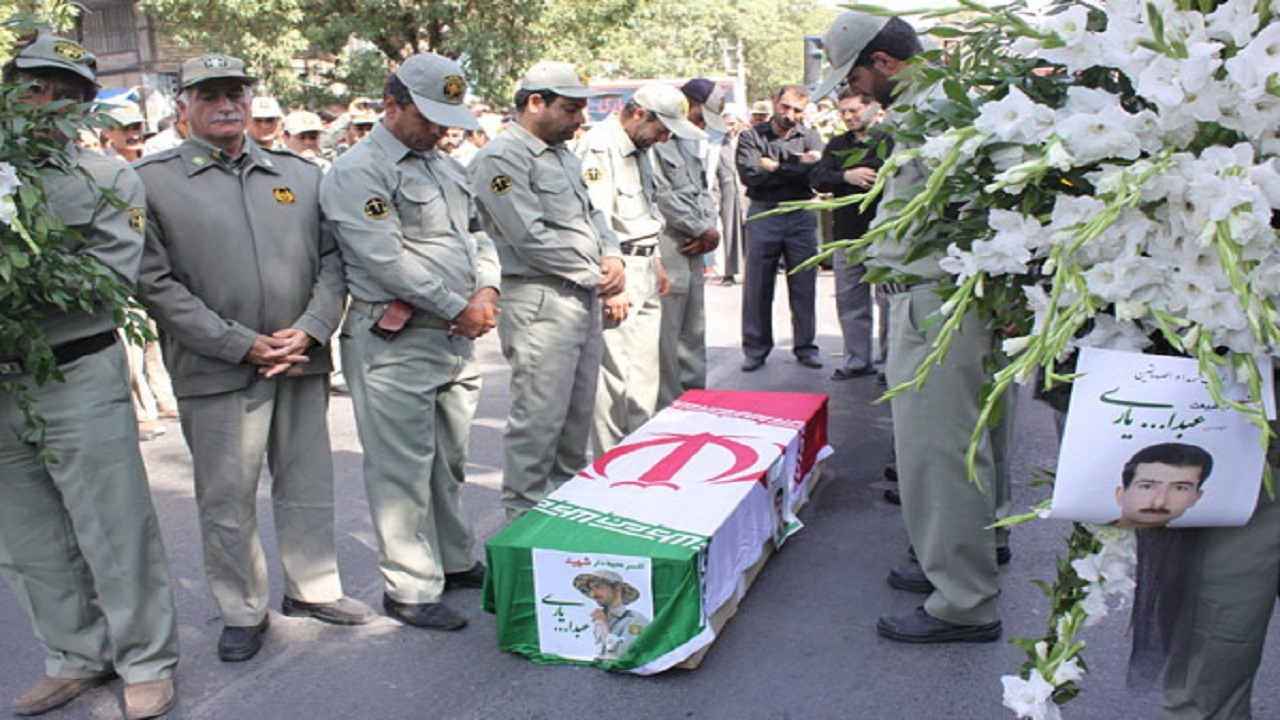 تجلیل از خانواده شهداء محیط بان کشور در مشهد مقدس