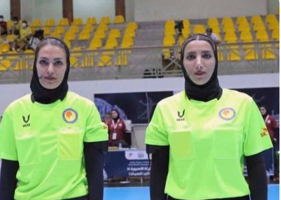 داوري دو بانوی ایراني در مسابقات هندبال جوانان آسیا