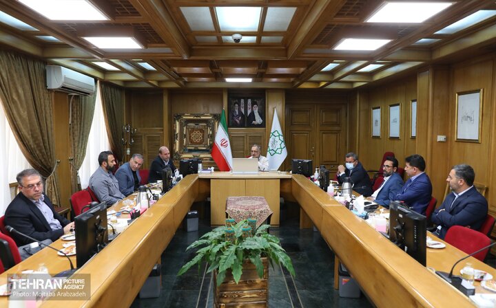 جلسه بررسی ضرورت‌ها، الزام‌ها و راهکارهای تامین مسکن استطاعت‌پذیر در تهران