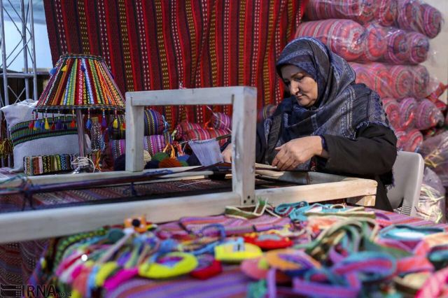 صدور ۵۰۰ فقره مجوز فعالیت‌های مشاغل خانگی در شهرستان اسدآباد