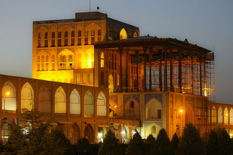 افزایش ساعت بازدید بنا‌های تاریخی اصفهان