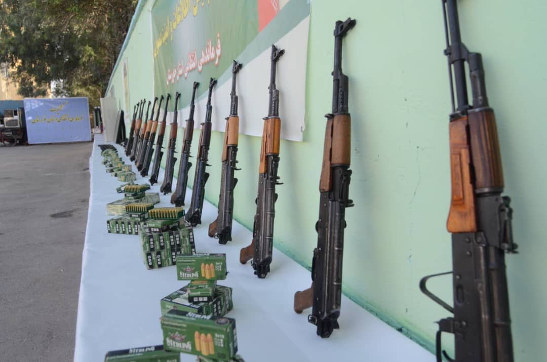 کشف ۱۱۵ قبضه انواع سلاح غیرمجاز در خوزستان
