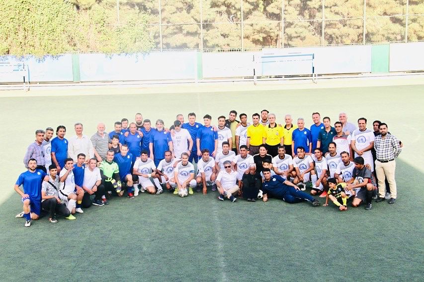 برگزاری بازی دوستانه فوتبال در حمایت از مردم زلزله زده هرمزگان