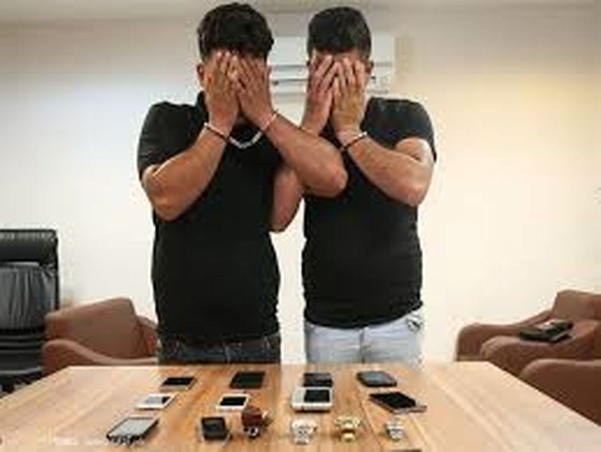 دستگیری ۲ موبایل قاپ و کشف ۴۰ فقره سرقت