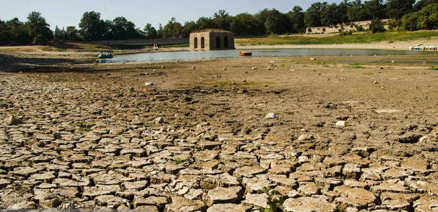 کمبود آب در بیش از ۴۰شهر و ۴۰۰ روستای فارس