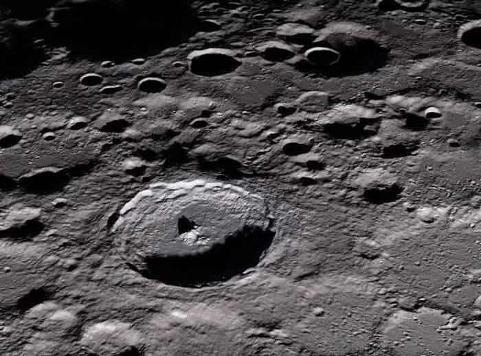 کاوشگر «چانگ‌ای ۵» وجود آب بر روی ماه را تایید کرد