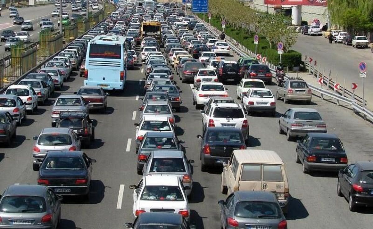 ترافیک سنگین در آزادراه تهران- کرج