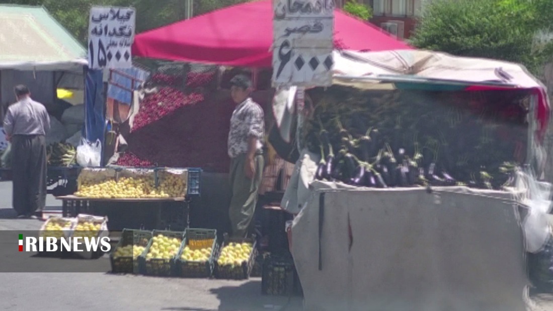 ساماندهی وانت بارهای میوه فروش در ۵ نقطه از شهر