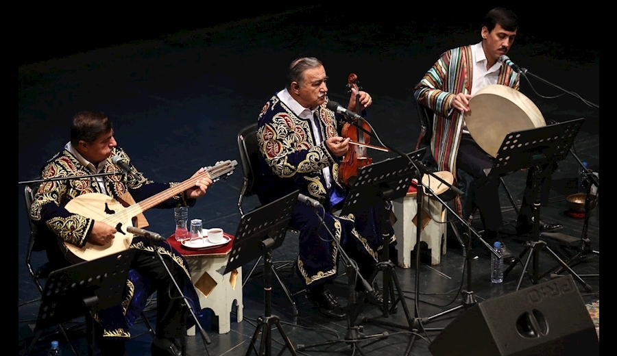 موسیقی هنرمندان فارسی زبان در رادیو فرهنگ شنیدنی می‌شود