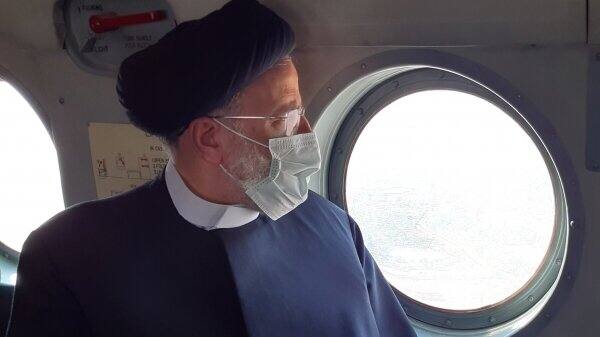 بازدید هوایی رئیس جمهور از نقاط مرزی با عراق و پایانه «پرویز خان»