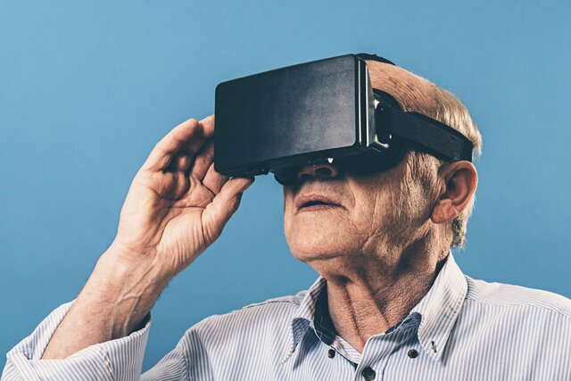 کمک به حافظه کاری سالمندان با واقعیت مجازی