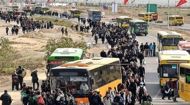 ادامه تردد کاروانی و انفرادی زائران عتبات از مرز خوزستان