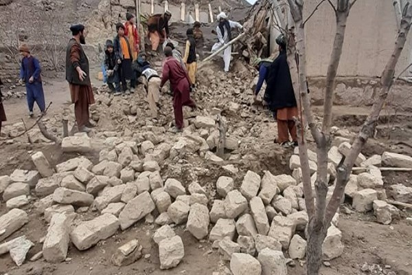 آماده باش ۱۱ تیم هلال احمر خراسان جنوبی در پی زلزله افغانستان