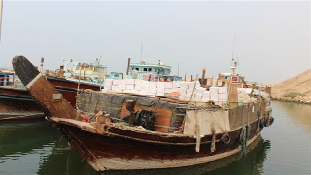 بیش از ۳۴ میلیارد ریال کالای قاچاق در آب‌های استان بوشهر کشف شد