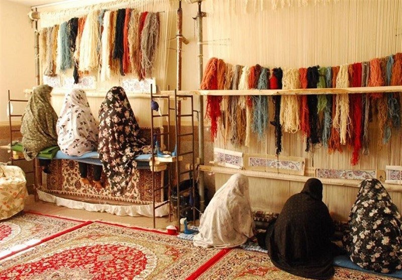 تولید ۴۵ هزار متر مربع فرش دستباف توسط هنرمندان سرزمین طلای سرخ