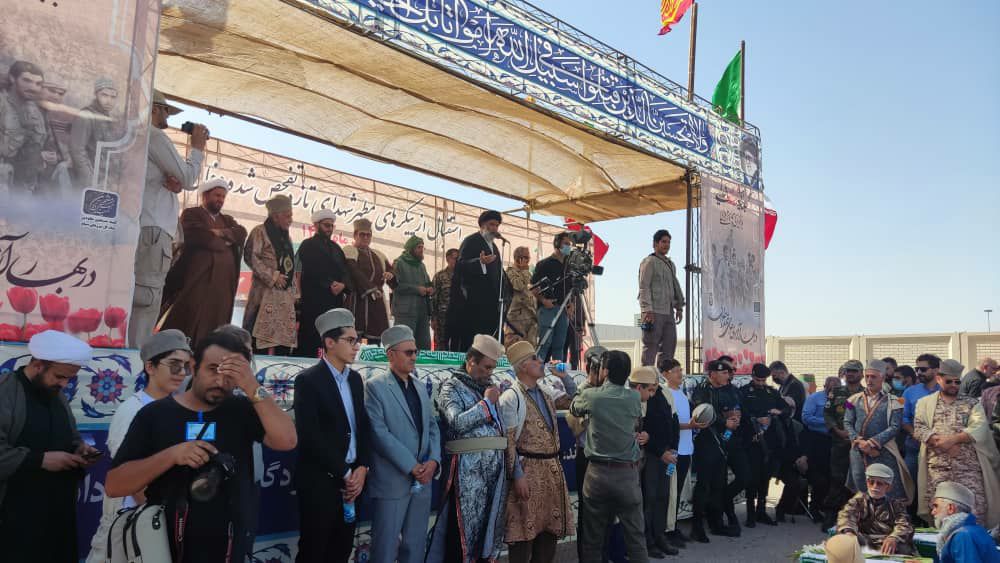 نماینده ولی فقیه در خوزستان خواستار بازگشایی مرز‌ها در روز عرفه