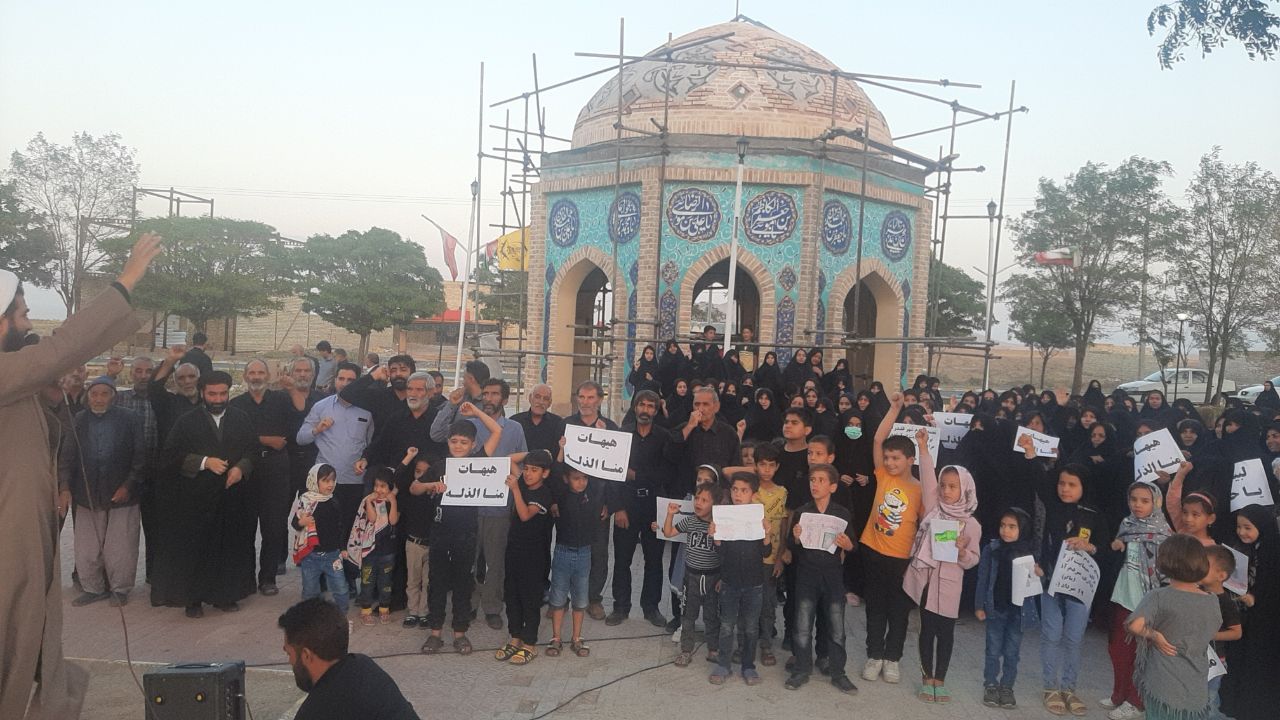 تجمع مردم قلندرآباد فریمان در حمایت از شیعیان آذربایجان
