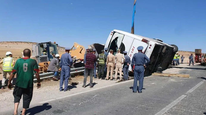 واژگونی اتوبوس جان ۲۳ نفر را در مغرب گرفت