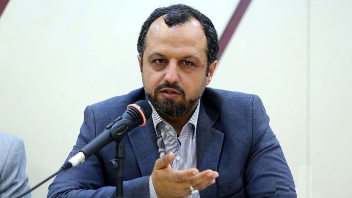 خاندوزی : احساس تقابل دستگاه‌های اجرایی با فعالان اقتصادی باید از بین برود