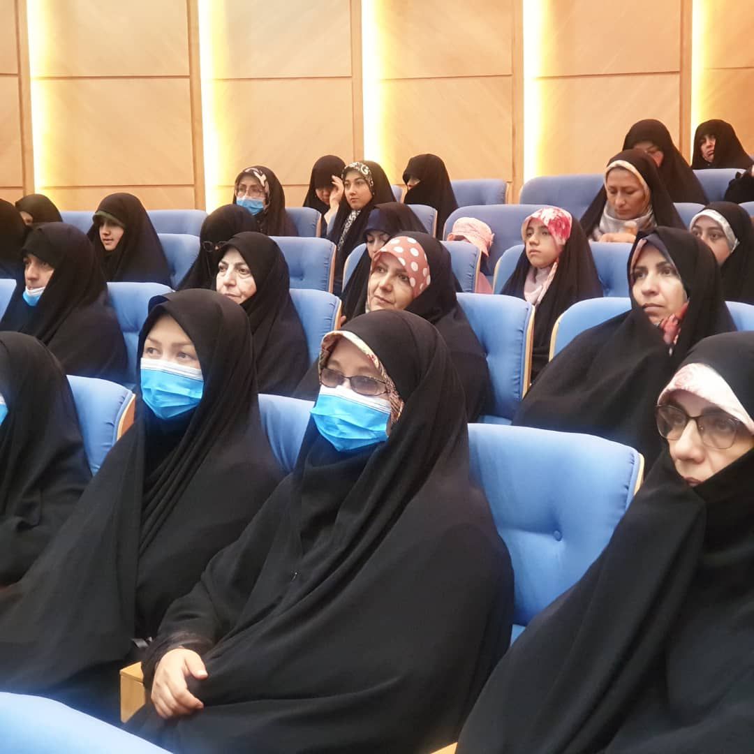 تاکید بر نظارت مدیران اجرایی بر رعایت شاخصه‌های عفاف و حجاب کارکنان