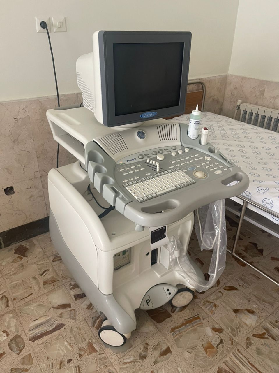 خرید یک دستگاه اکو کار دیوگرافی برای بیمارستان حضرت محمد (ص) میمه