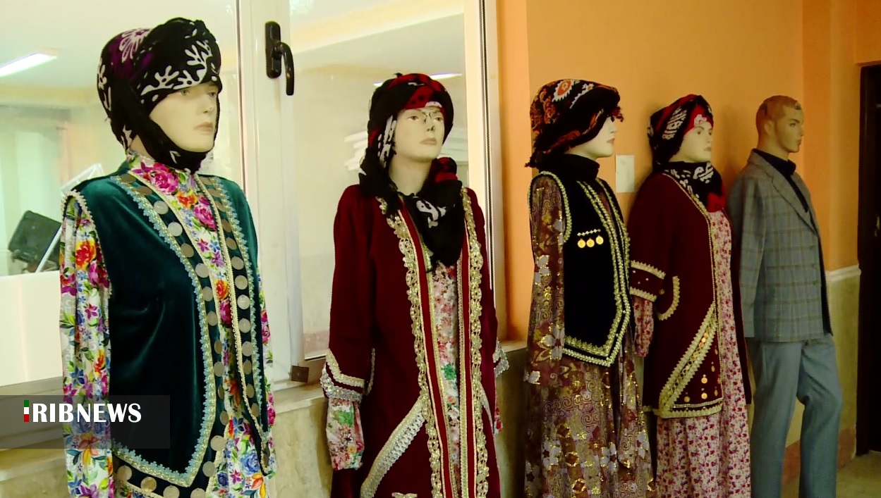 تجلیل از برگزیدگان جشنواره حجاب و عفاف در ایلام