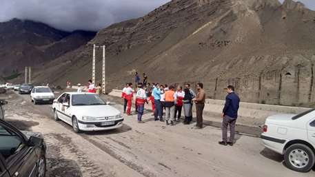 رهاسازی هزار خودرو در مناطق سیل زده مازندران
