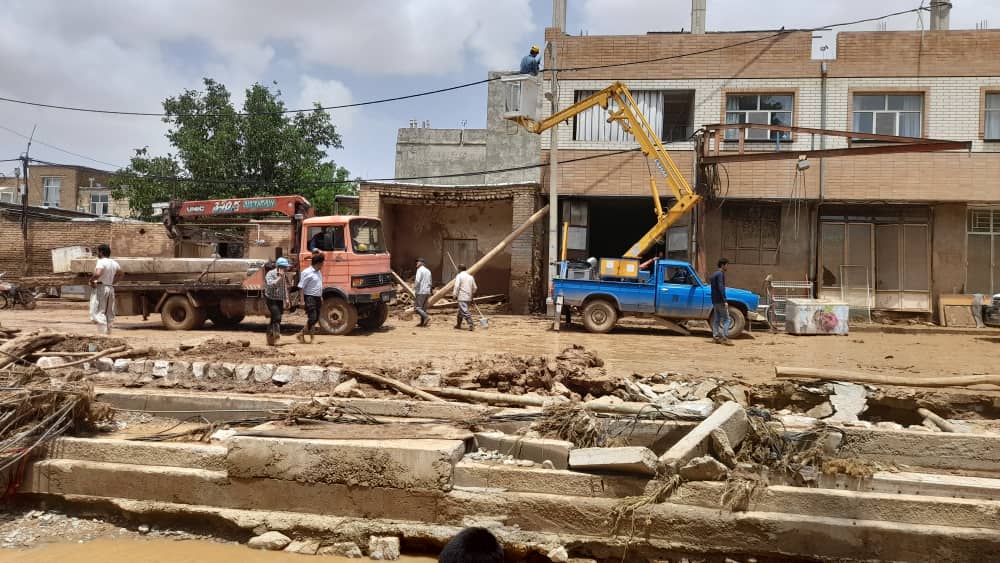 وصل شدن جریان برق در روستای بارده