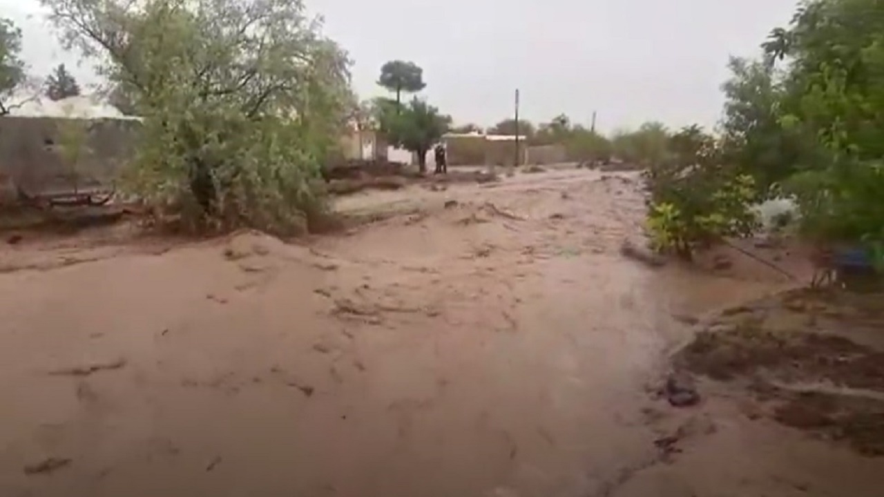 خسارت باران به منازل روستایی در شهرستان مرودشت