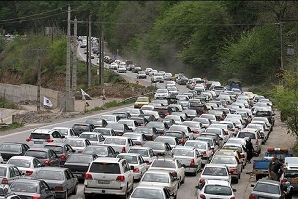ترافیک سنگین در برخی از آزادراه‌ها