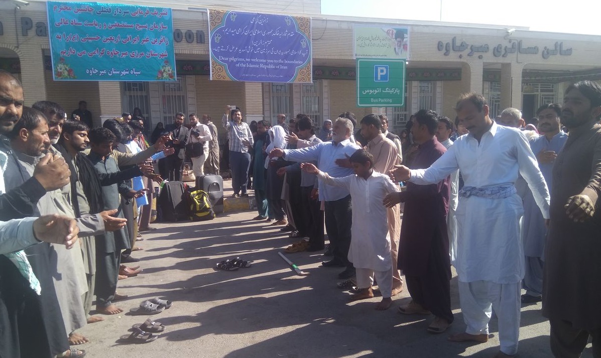 بدرقه زائران غیر ایرانی در دو قرارگاه مرزی سیستان و بلوچستان