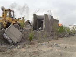 تخریب ساخت و ساز غیر مجاز در اراضی شهرستان سامان
