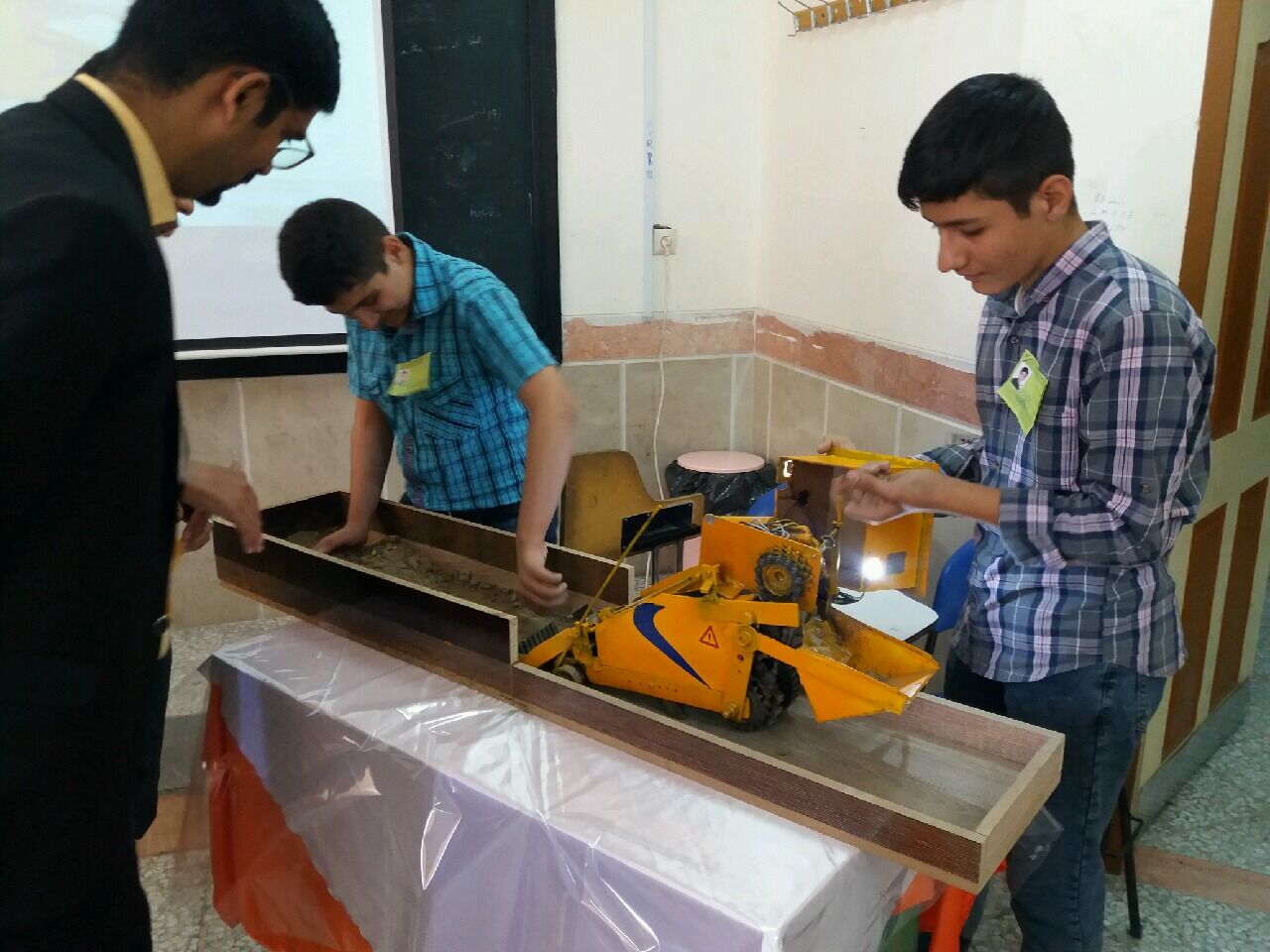 درخشش دانش‌آموزان خوزستانی در جشنواره نوجوان خوارزمی