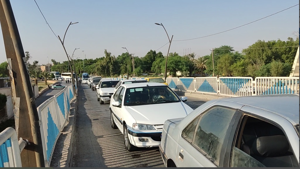 ترافیک سنگین پل آزادی خرمشهر و اخلال در نظم ترافیک
