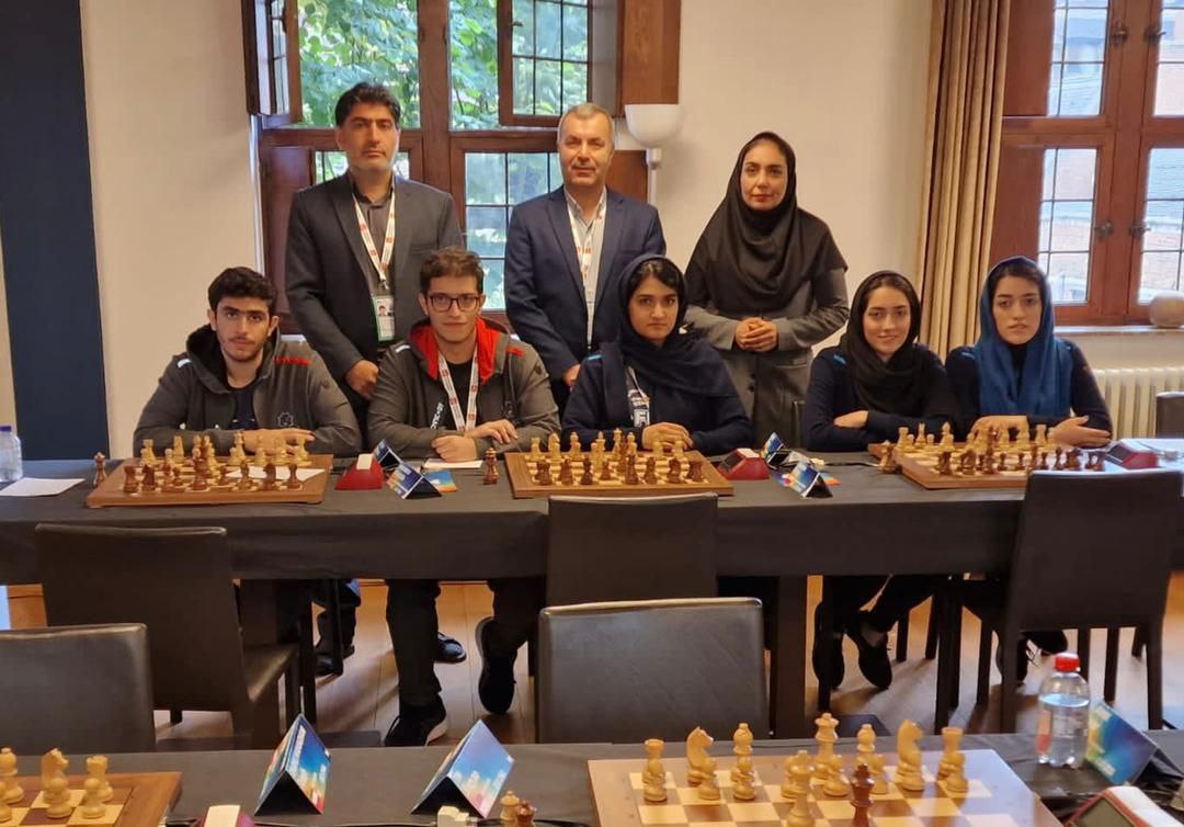  پیام تبریک وزارت ورزش و جوانان درپی قهرمانی شطرنج‌بازان