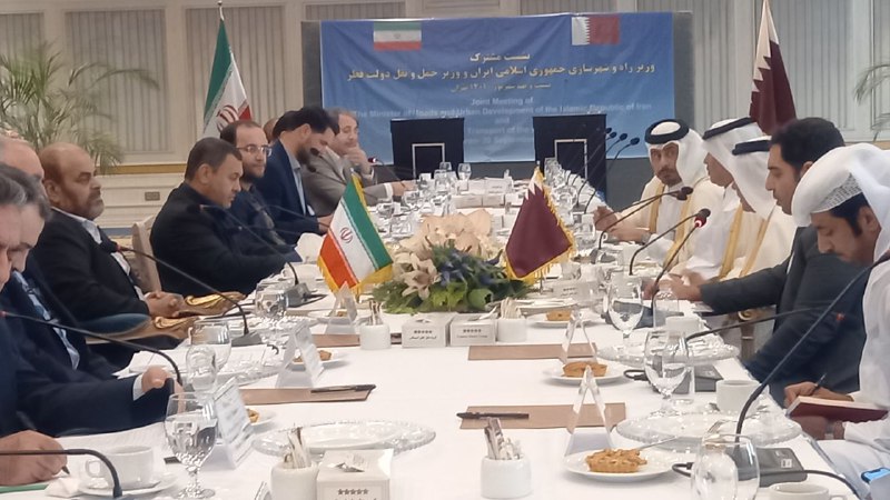 دیدار وزیر حمل‌ونقل قطر با وزیر راه و شهرسازی ایران